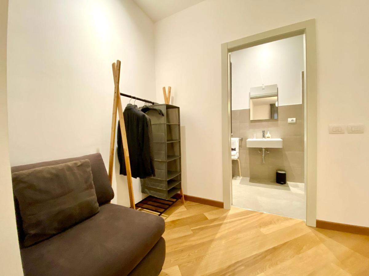 Palazzina B - Contemporary Studio Genoa Exterior photo